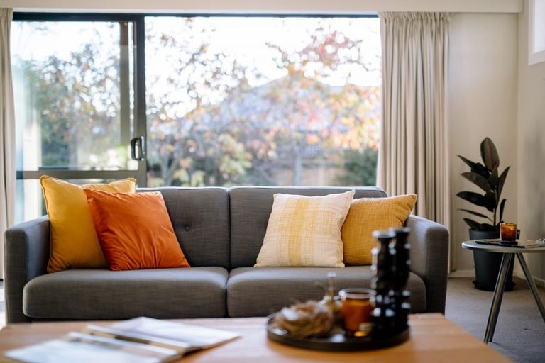 Photo of property in 141 Williams Street, Cambridge, 3434