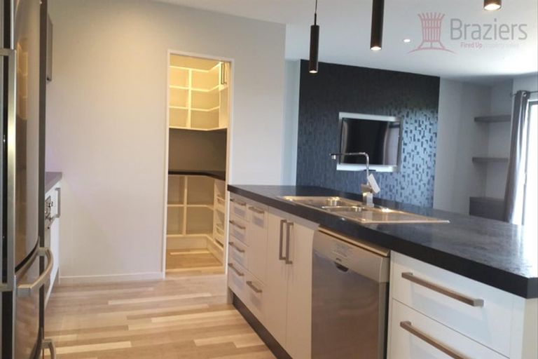 Photo of property in 17 Bellbird Lane, Marshland, Christchurch, 8083