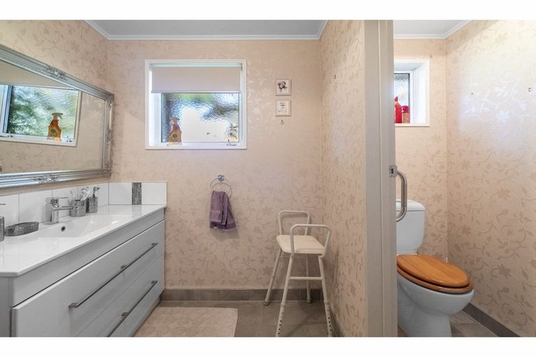 Photo of property in 40 Vogel Street, Waikiwi, Invercargill, 9810