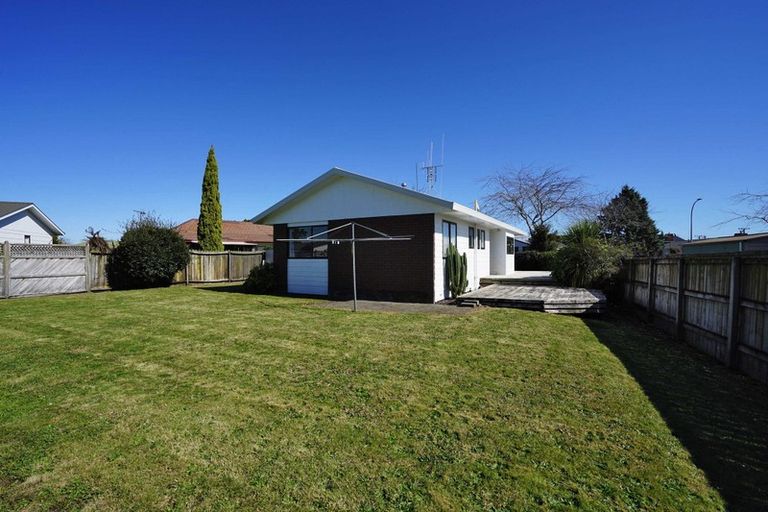Photo of property in 45 Waterford Road, Fitzroy, Hamilton, 3206