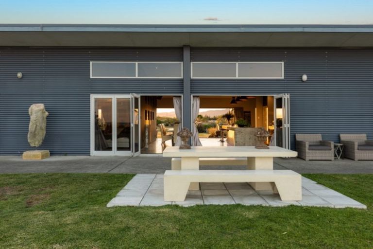 Photo of property in 5 Bay End, Rarangi, Blenheim, 7273