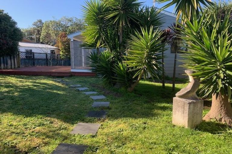 Photo of property in 16a Pukeko Street, Paraparaumu, 5032