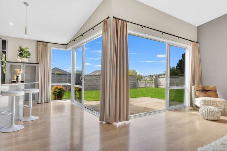 Photo of property in 129 Victory Drive, Wharewaka, Taupo, 3330