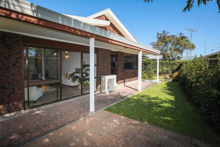 Photo of property in 16 Bryce Street, Cambridge, 3434