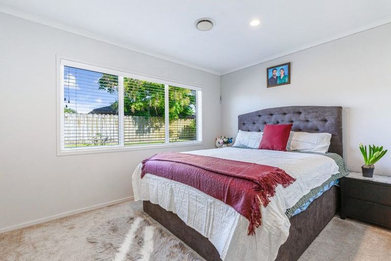 Photo of property in 25 Carrick Glen Avenue, Flat Bush, Auckland, 2019