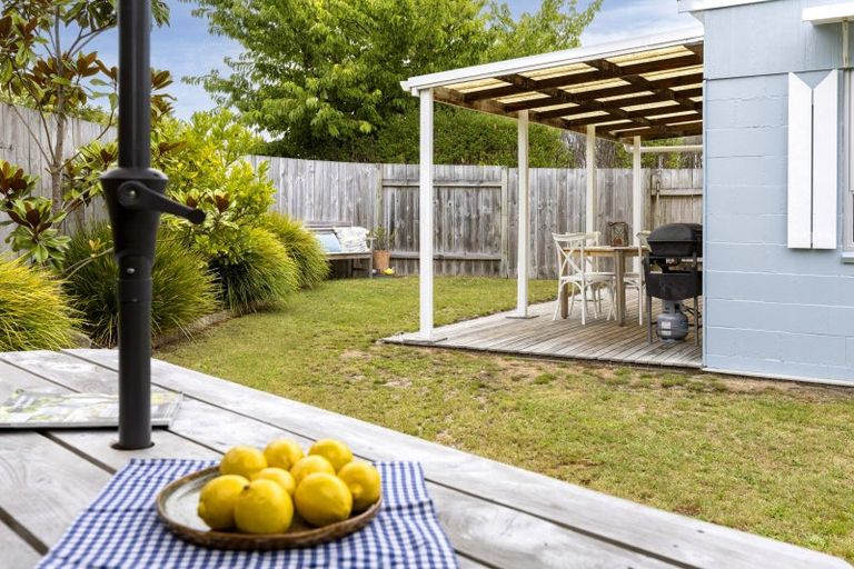 Photo of property in 1/17 Rainbow Drive, Rainbow Point, Taupo, 3330