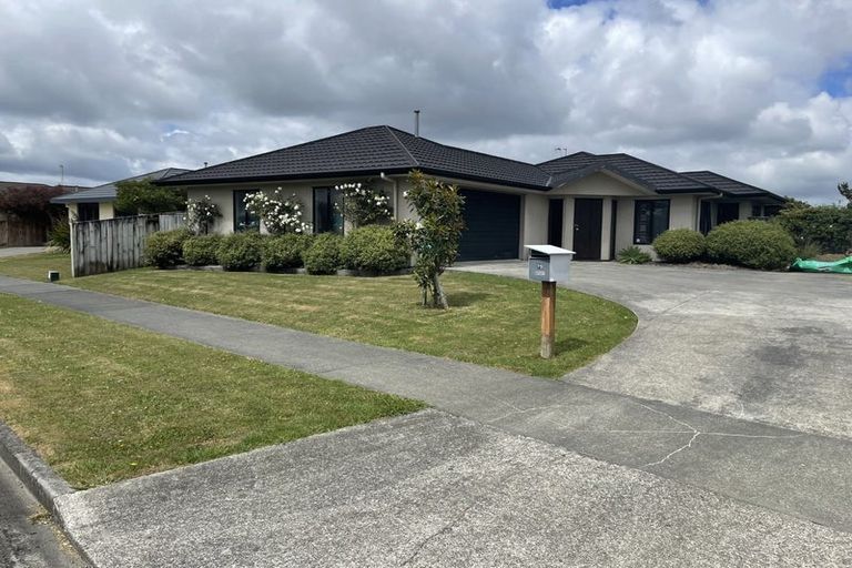 Photo of property in 75 Meridian Grove, Kelvin Grove, Palmerston North, 4414