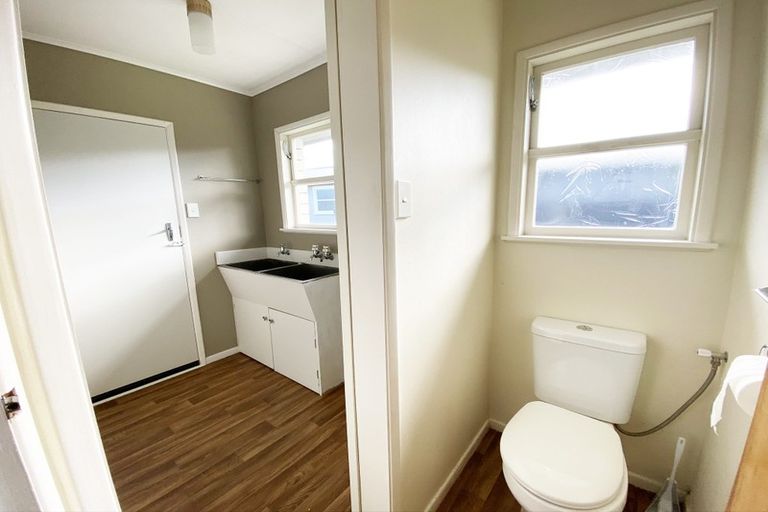 Photo of property in 61 Buick Crescent, Awapuni, Palmerston North, 4412