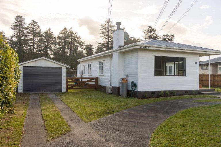 Photo of property in 28 Ngarua Road, Waitoa, 3310