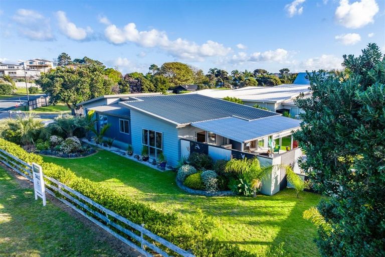 Photo of property in 46 Moir Point Road, Mangawhai Heads, Mangawhai, 0505