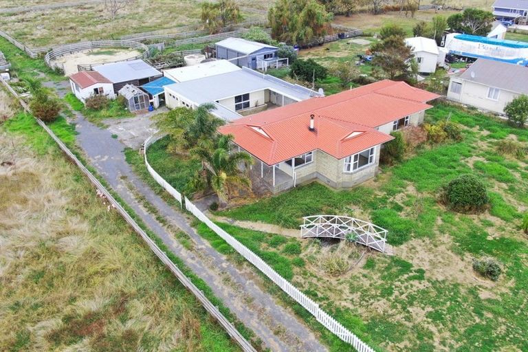 Photo of property in 598 State Highway 25, Waitakaruru, Thames, 3576