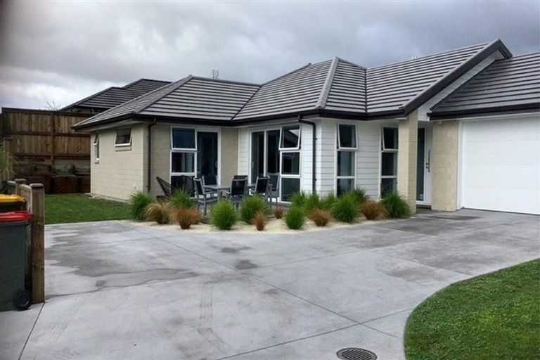 Photo of property in 19b Augusta Rise, Omokoroa, 3114