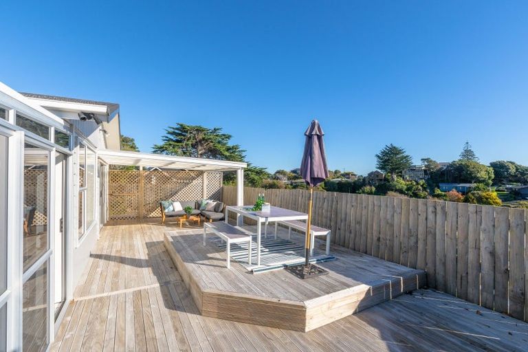 Photo of property in 39 Poplar Avenue, Raumati South, Paraparaumu, 5032