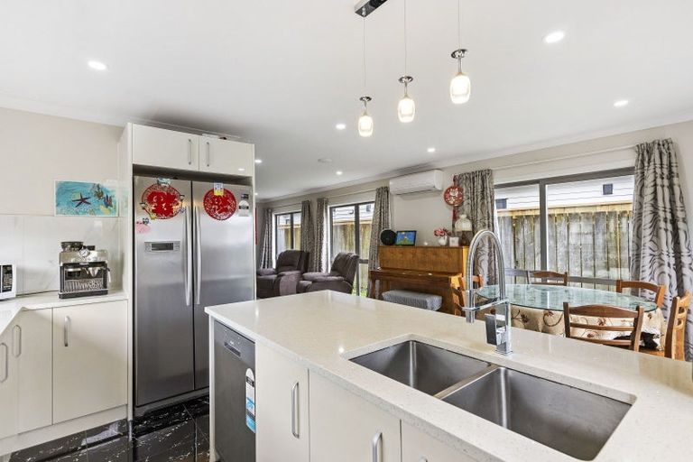 Photo of property in 87a Oxford Terrace, Epuni, Lower Hutt, 5011