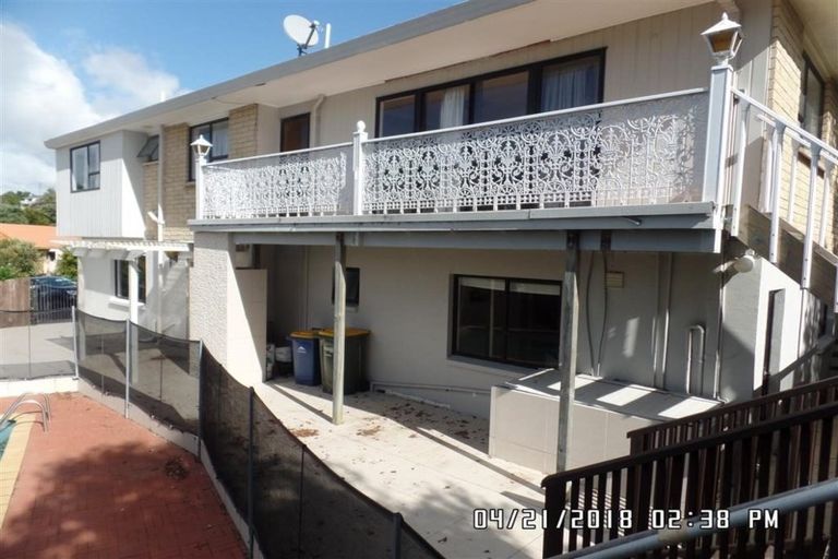 Photo of property in 12 Naviti Place, Browns Bay, Auckland, 0630