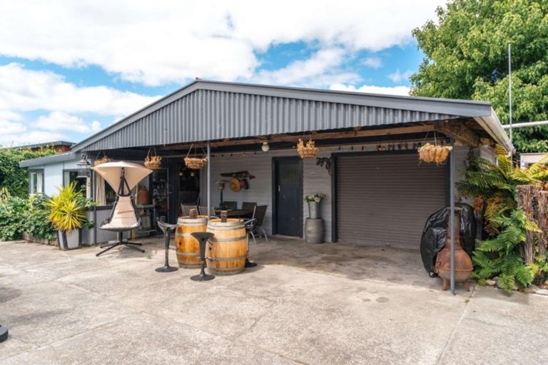 Photo of property in 10 Udy Street, Greytown, 5712