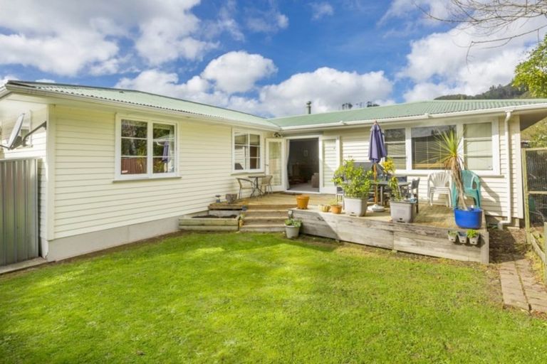 Photo of property in 34a Wilford Street, Wallaceville, Upper Hutt, 5018