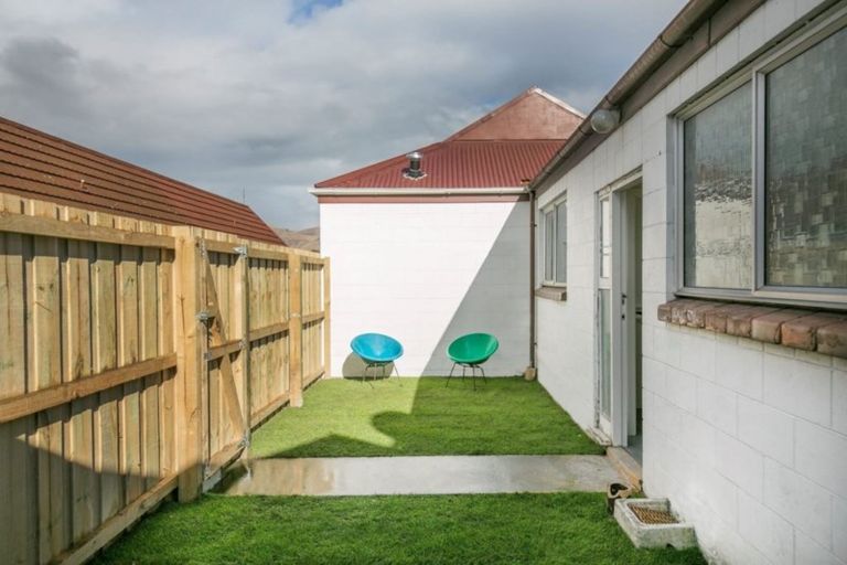 Photo of property in 3/16 Lane Street, Woolston, Christchurch, 8023