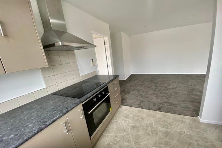 Photo of property in 27a Doment Crescent, Orewa, 0931