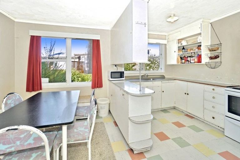 Photo of property in 14 Donovan Street, Te Puke, 3119
