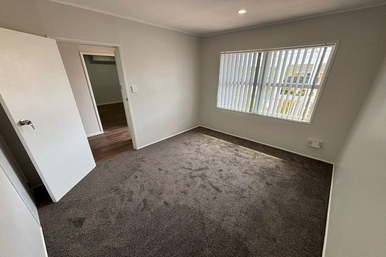Photo of property in 67 Rogers Road, Manurewa, Auckland, 2102