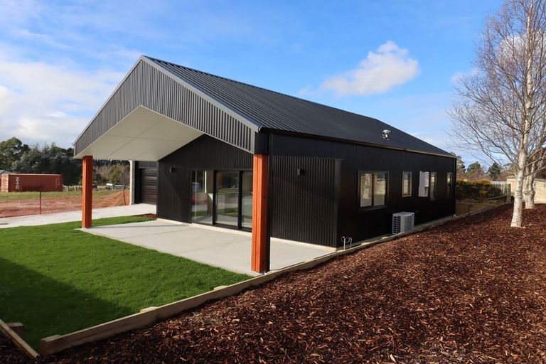 Photo of property in 69a Weston Road, Weston, Oamaru, 9401