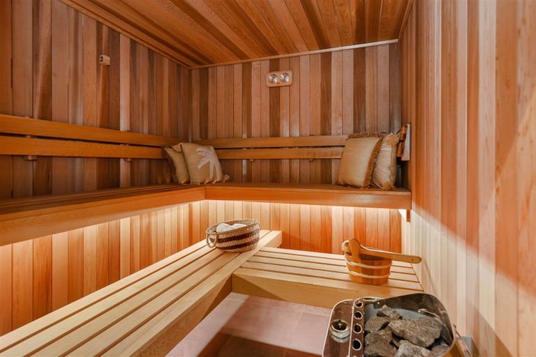 Photo of property in 2/58 Herbert Road, Queenwood, Hamilton, 3210