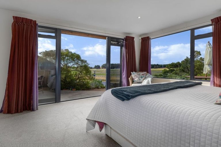 Photo of property in 17 Victoria Street, Foxton, 4814