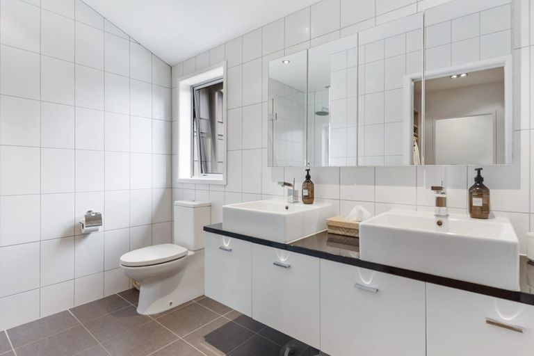 Photo of property in 19 Jacaranda Avenue, Beach Haven, Auckland, 0626