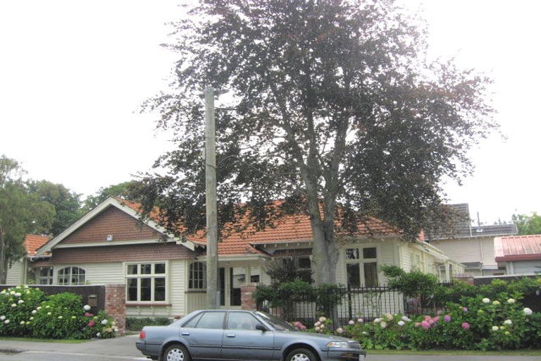 Photo of property in 1 Weston Road, St Albans, Christchurch, 8052