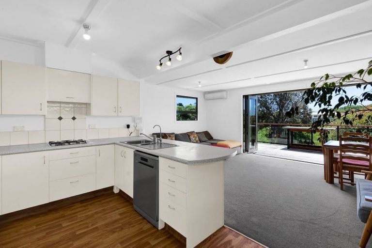 Photo of property in 87 Wrantage Street, Westown, New Plymouth, 4310