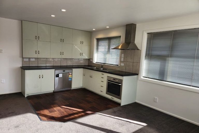 Photo of property in 59 Hills Road, Edgeware, Christchurch, 8013