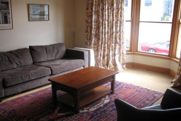 Photo of property in 11 Cottleville Terrace, Thorndon, Wellington, 6011