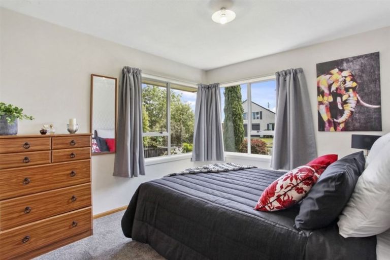 Photo of property in 40 Wingate Street, Redwood, Christchurch, 8051