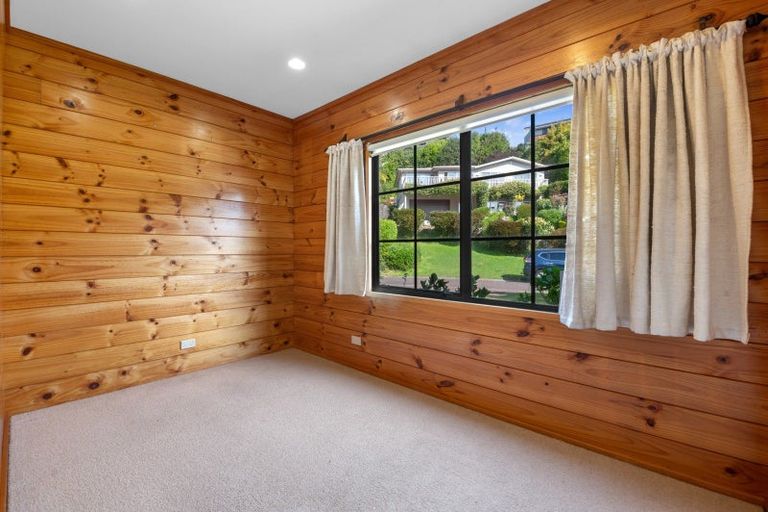 Photo of property in 38 Gemini Place, Kawaha Point, Rotorua, 3010