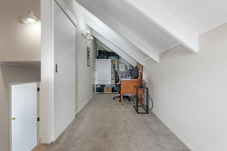 Photo of property in 188 Sandspit Road, Shelly Park, Auckland, 2014