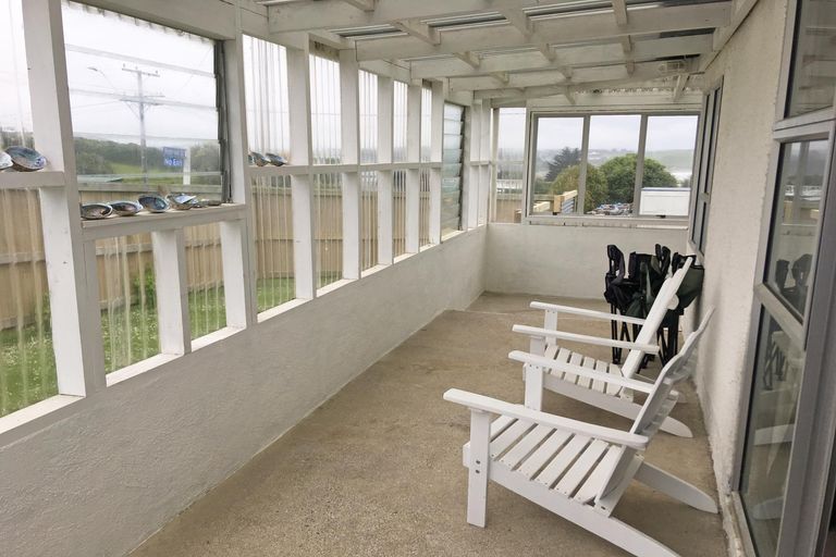 Photo of property in 15 Anderson Street, Kakanui, Oamaru, 9495