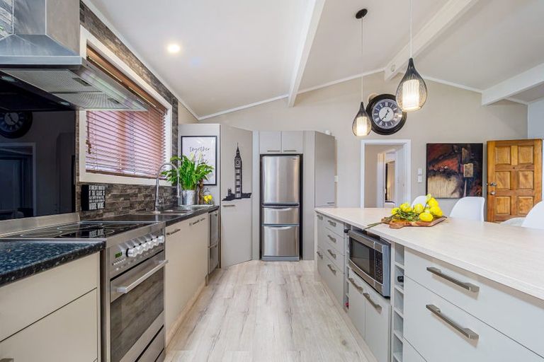 Photo of property in 1 Frame Street, Leamington, Cambridge, 3432