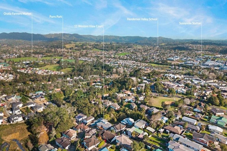 Photo of property in 11 Western View Court, Sunnyvale, Auckland, 0612