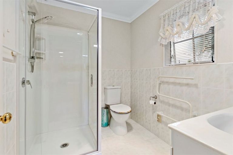 Photo of property in 15 Kokomo Key, Papamoa Beach, Papamoa, 3118