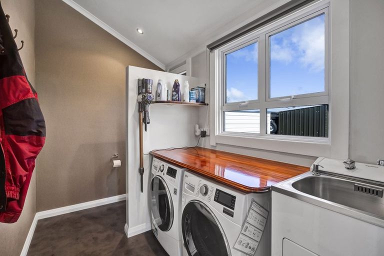 Photo of property in 30 Puriri Street, Hawera, 4610