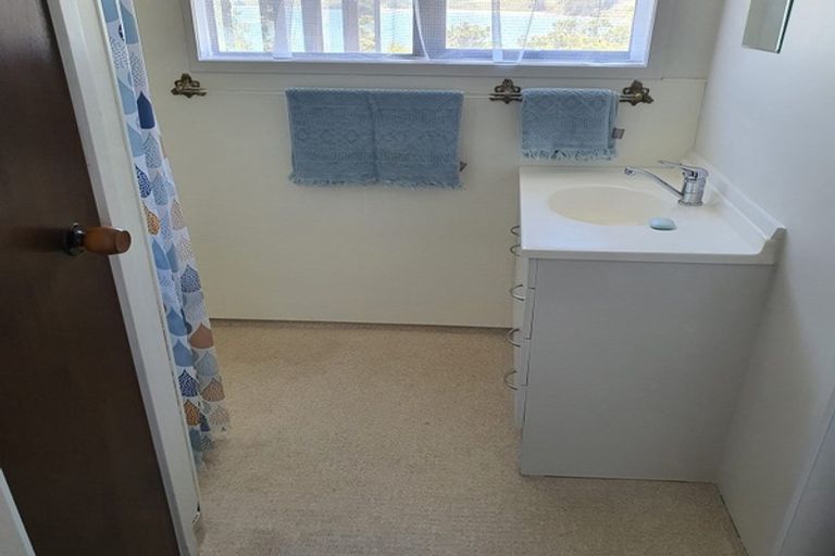 Photo of property in 236 Wade River Road, Wade Heads, Whangaparaoa, 0932