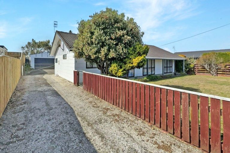 Photo of property in 151 Seabury Avenue, Foxton Beach, Foxton, 4815