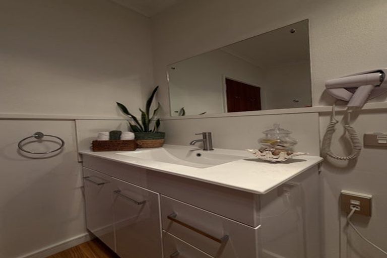 Photo of property in 270 Te Awa Avenue, Awatoto, Napier, 4110