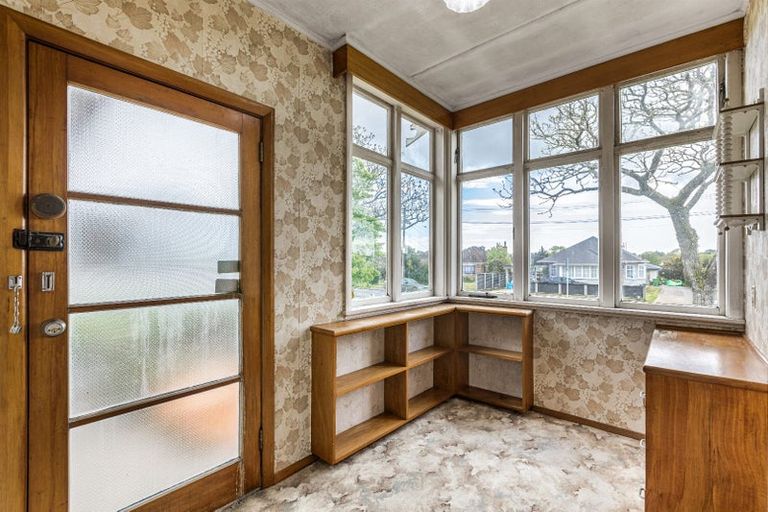 Photo of property in 97 Seddon Street, Pukekohe, 2120