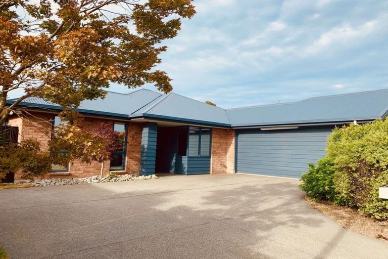 Photo of property in 6 Merrilees Place, Linwood, Christchurch, 8062