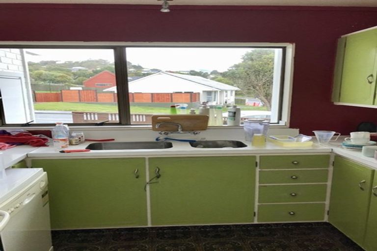 Photo of property in 125 Mark Avenue, Grenada Village, Wellington, 6037