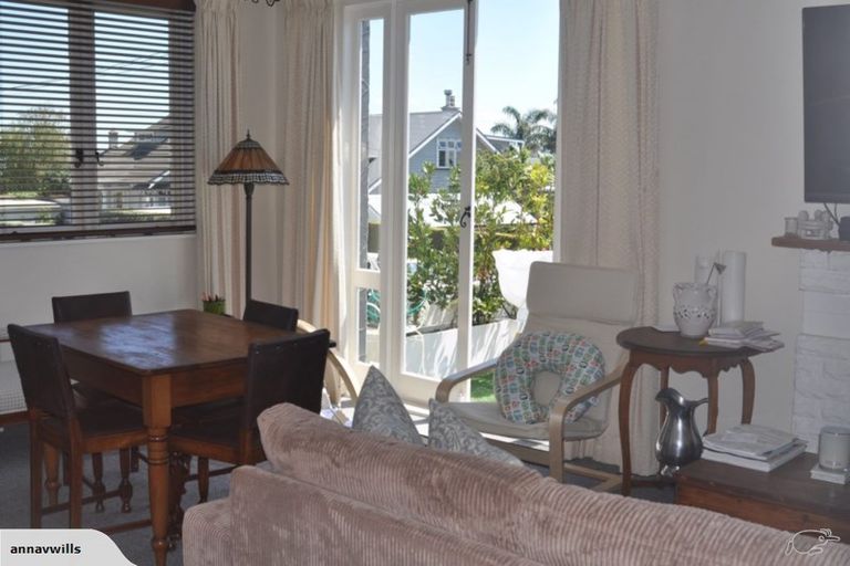 Photo of property in 1/2 View Road, Mount Eden, Auckland, 1024