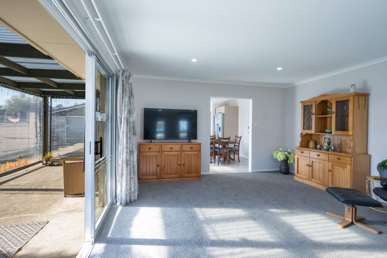 Photo of property in 6 Waimea West Road, Brightwater, 7022