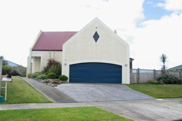 Photo of property in 109 Pacific Drive, Fitzherbert, Palmerston North, 4410